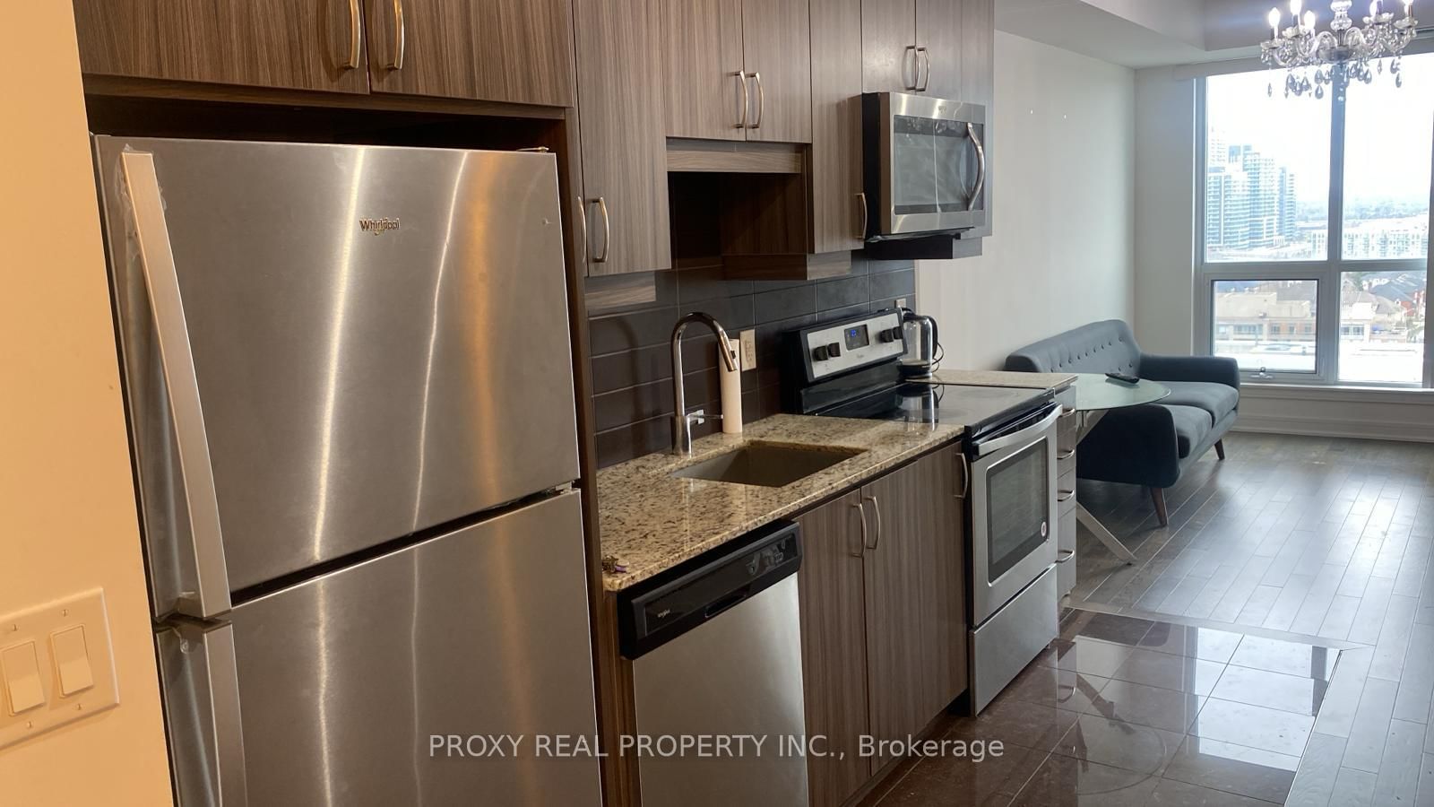 9201 Yonge Street, Unit 1508 - Photo 24