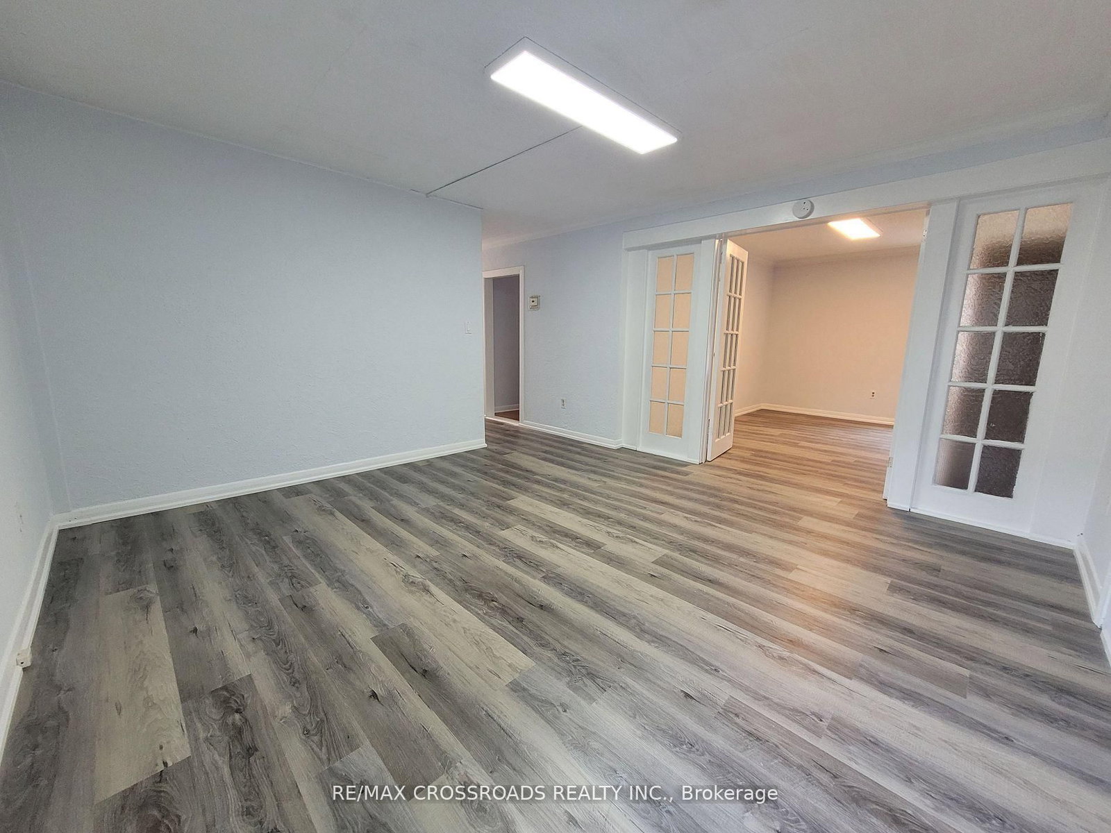 124 Major Mackenzie Drive E, Unit Main - Photo 7