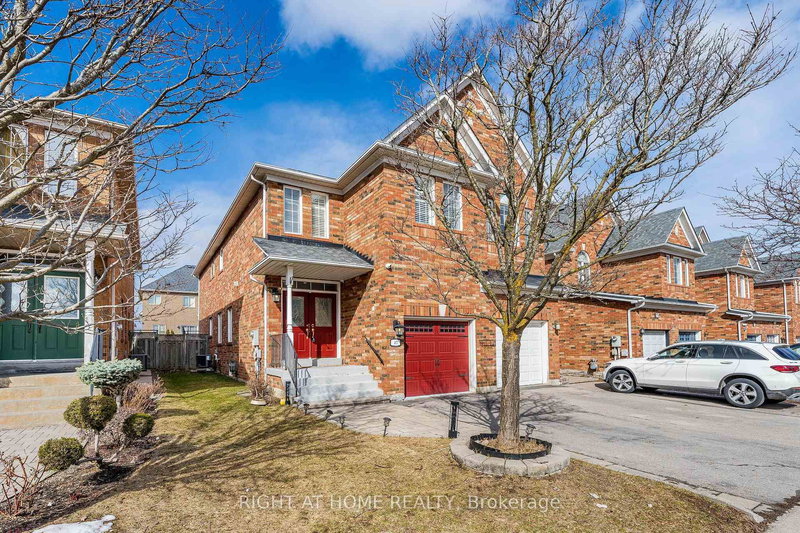 47 Kimono Cres, Richmond Hill, L4S 1X5 | Image 2
