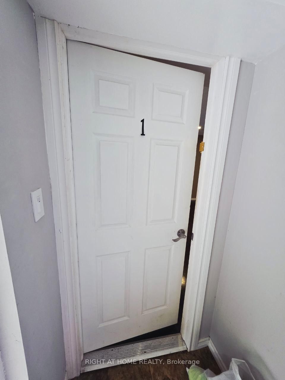 5 Black Willow Court, Unit unit#1 - Photo 12