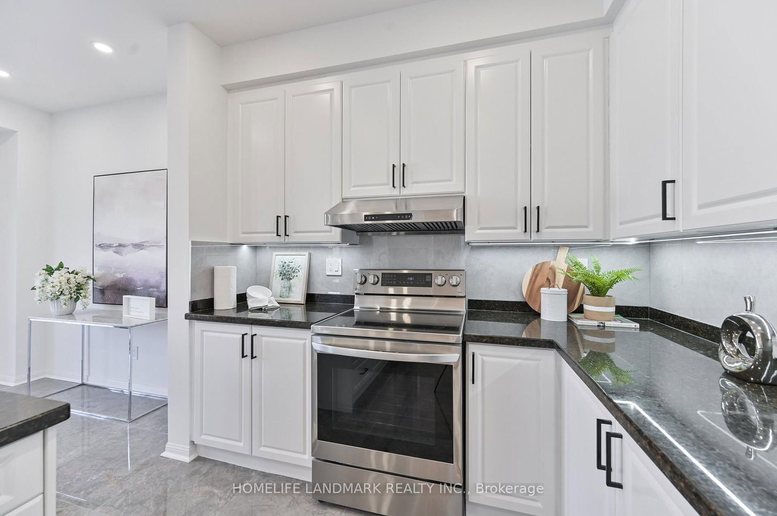 Detached House for sale at 20 Fortune Crescent, Richmond Hill, Ontario, L4S 1S5 - Rouge Woods - MLS: N12922314