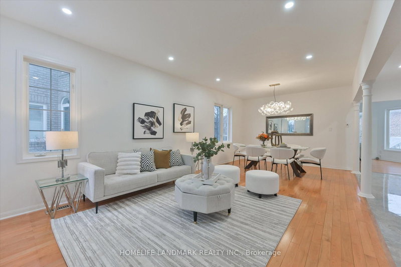 20 Fortune Cres, Richmond Hill, L4S 1S5 | Image 3