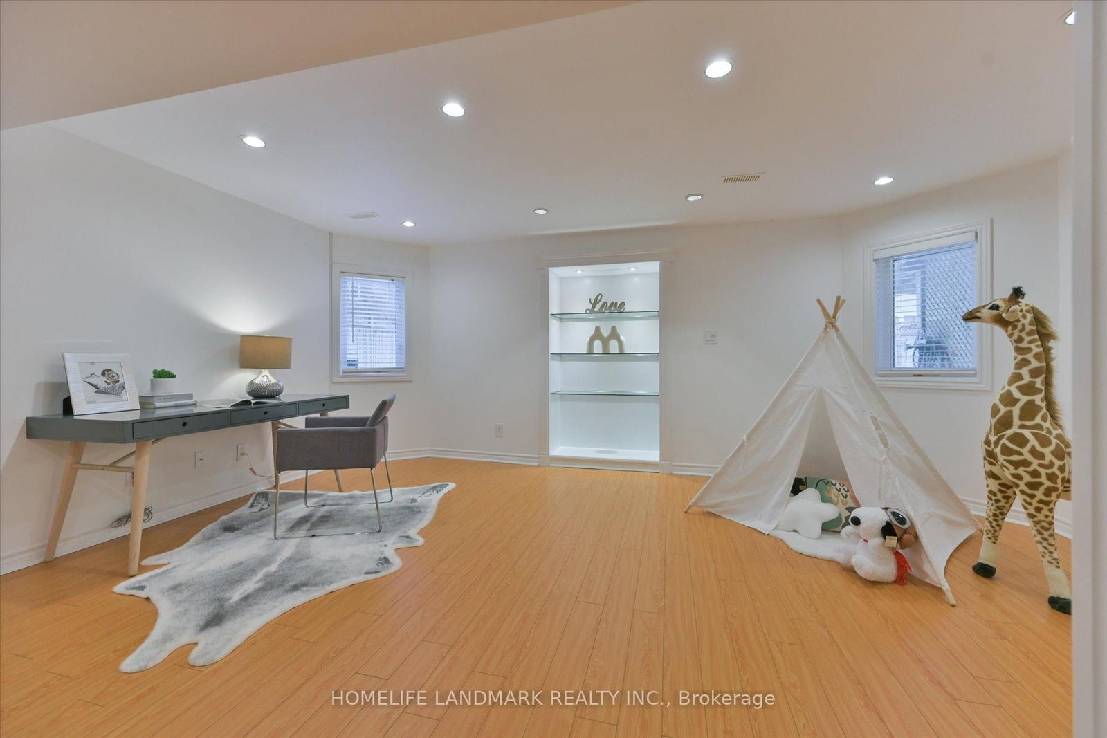 Detached House for sale at 20 Fortune Crescent, Richmond Hill, Ontario, L4S 1S5 - Rouge Woods - MLS: N12922314