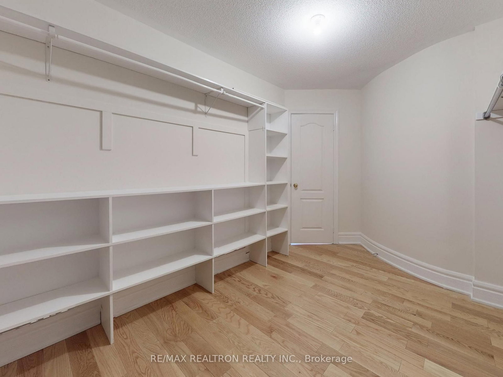 Detached House for sale at 342 Brookside Road, Richmond Hill, Ontario, L4C 0G6 - Westbrook - MLS: N12923374