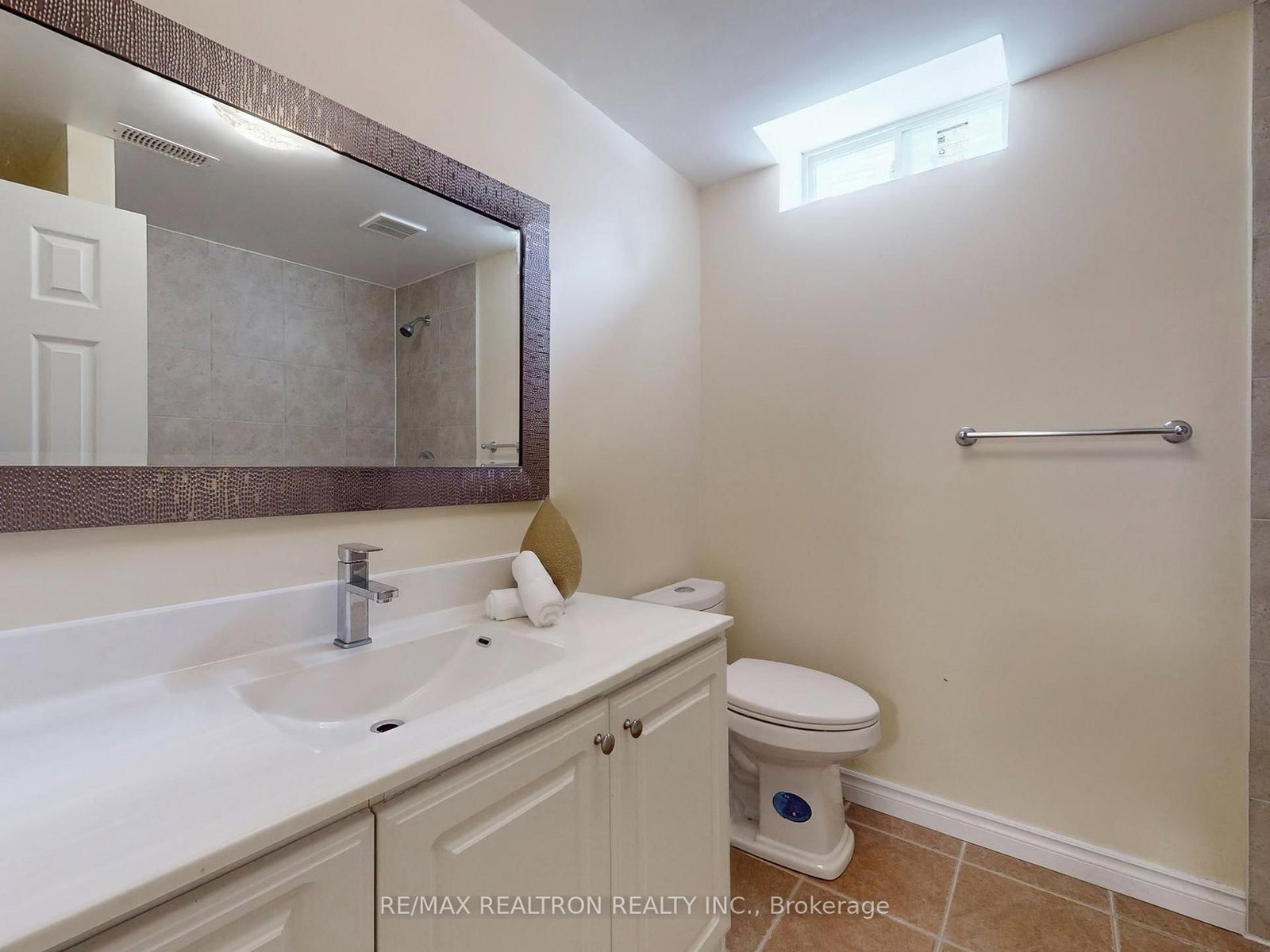 Detached House for sale at 342 Brookside Road, Richmond Hill, Ontario, L4C 0G6 - Westbrook - MLS: N12923374