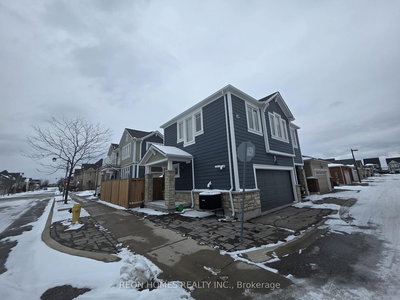 (Coach) - 237 B Cornell Park Ave | Markham | Image