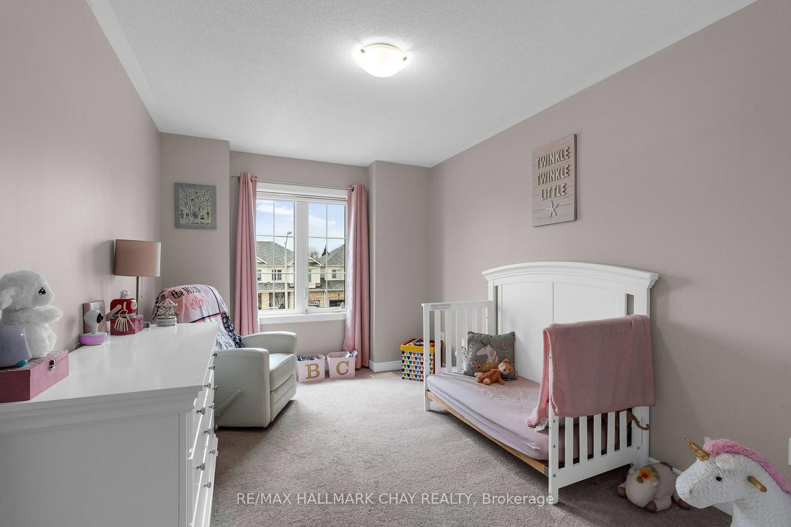 Townhouse for sale at 81 Greenwood Drive, Essa, Ontario, L3W 0N5 - Angus - MLS: N12923868