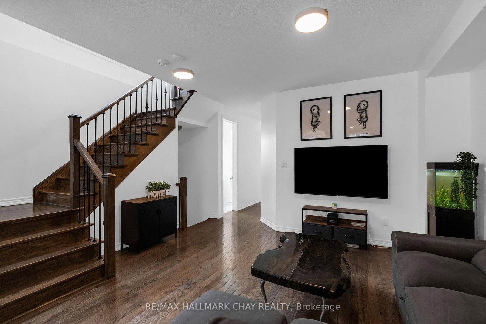 Townhouse for sale at 81 Greenwood Drive, Essa, Ontario, L3W 0N5 - Angus - MLS: N12923868