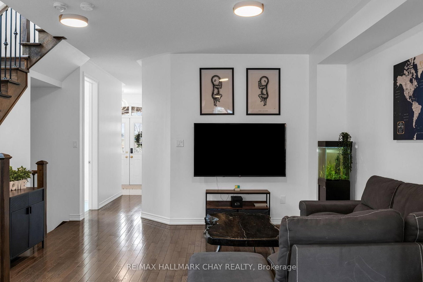 Townhouse for sale at 81 Greenwood Drive, Essa, Ontario, L3W 0N5 - Angus - MLS: N12923868