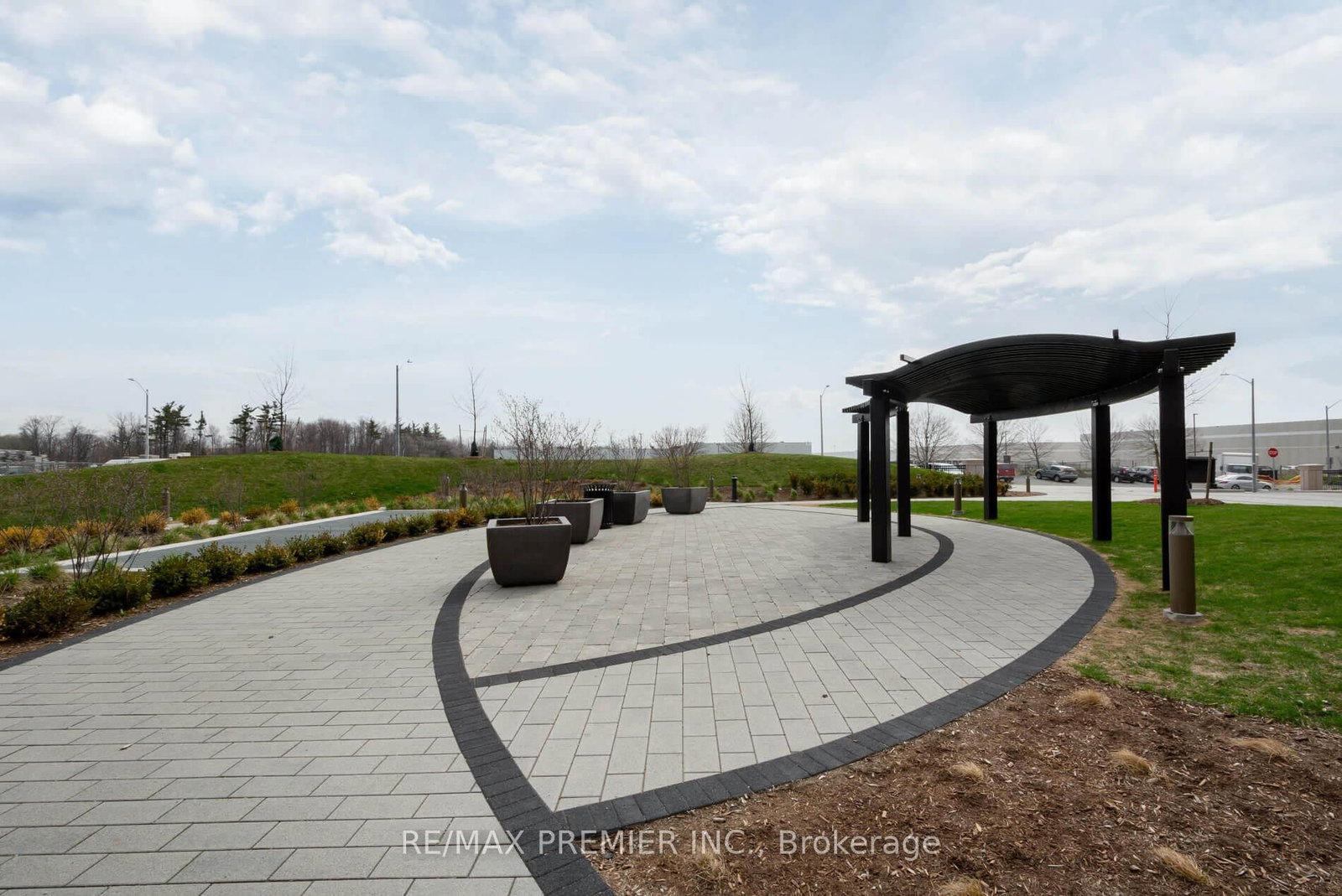 Condo for sale at 909-9085 Jane Street, Vaughan, Ontario, L4K 0L8 - Concord - MLS: N12924240