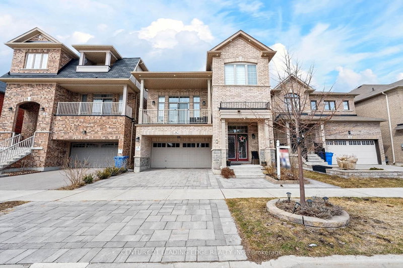 34 Buttonleaf Cres, Whitchurch-Stouffville, L4A 4P5 | Image 2