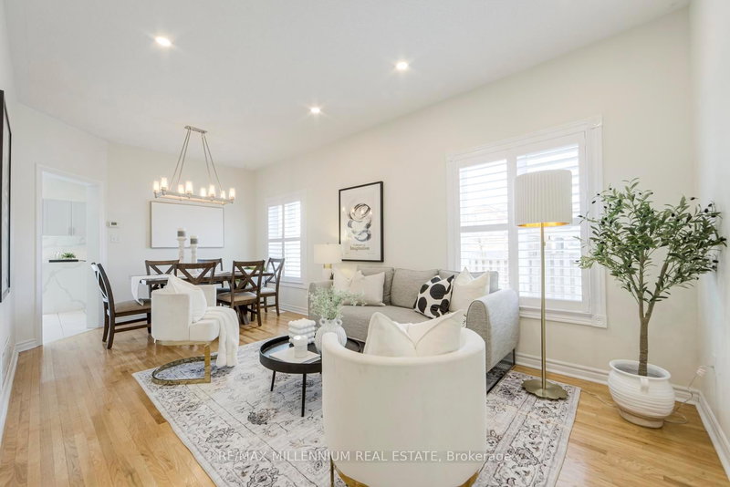 163 Golden Ave, Markham, L3S 4E5 | Image 3