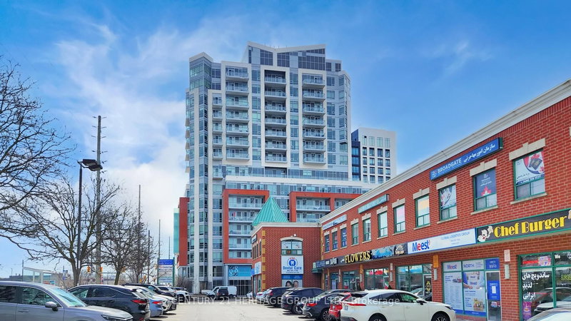 708 - 8888 Yonge St, Richmond Hill, L4C 6Z1 | Image 3