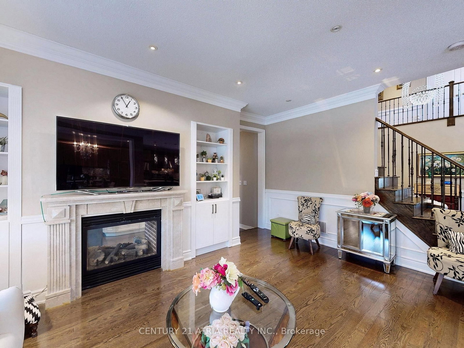 Detached House for sale at 2 Colonel George Mclaren Drive, Markham, Ontario, L6C 0L3 - Victoria Square - MLS: N12924900