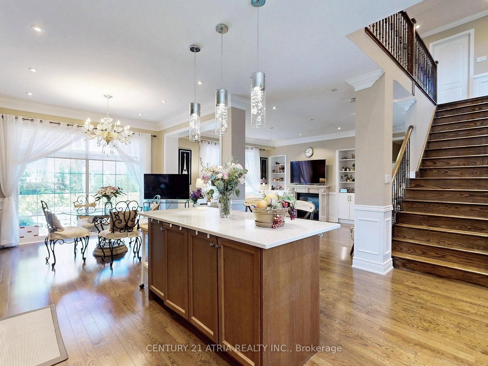 Detached House for sale at 2 Colonel George Mclaren Drive, Markham, Ontario, L6C 0L3 - Victoria Square - MLS: N12924900