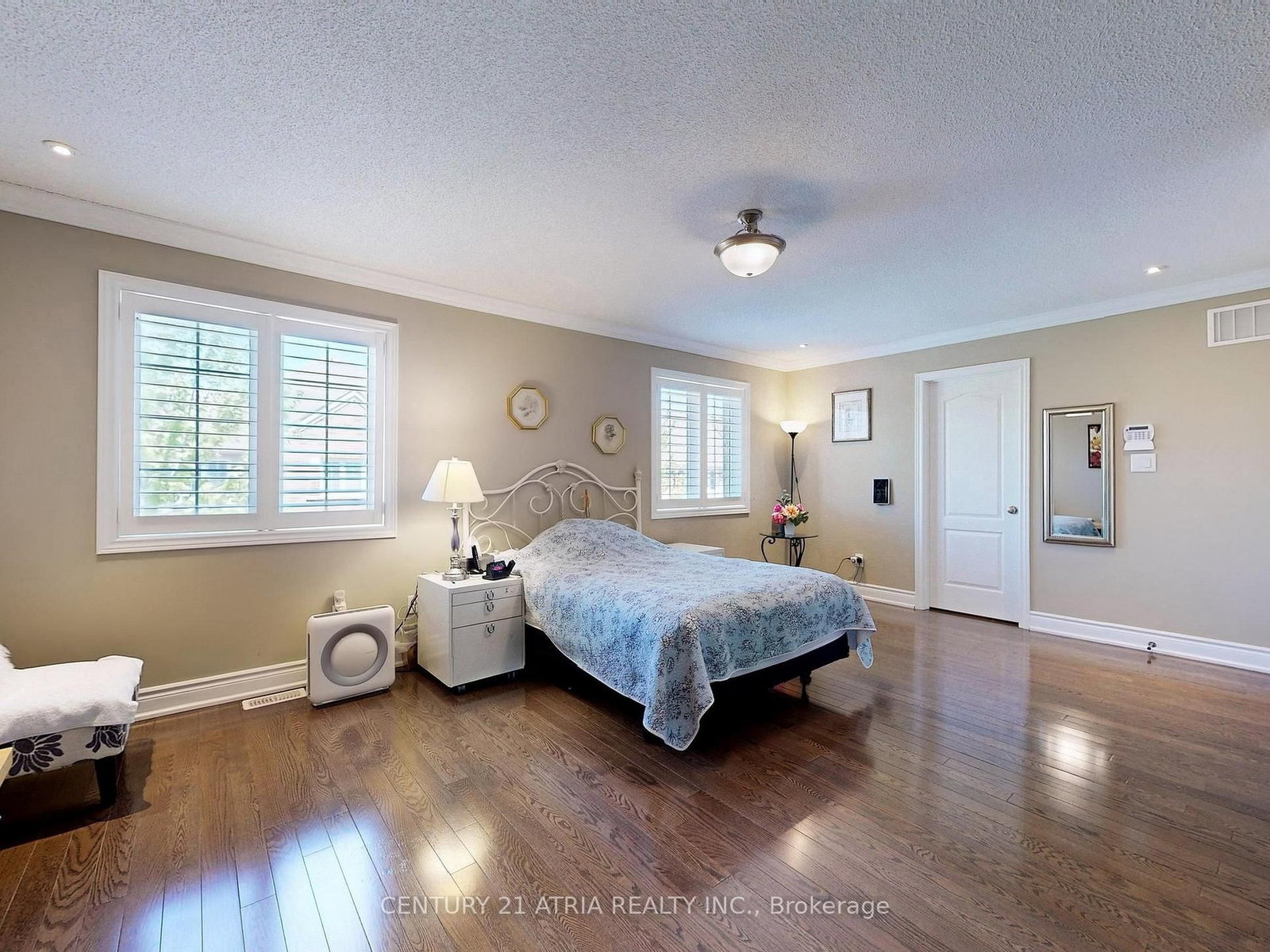 Detached House for sale at 2 Colonel George Mclaren Drive, Markham, Ontario, L6C 0L3 - Victoria Square - MLS: N12924900