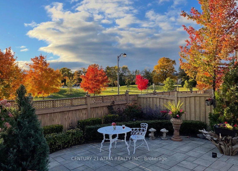 2 Colonel George Mclaren Dr, Markham, L6C 0L3 | Image 3