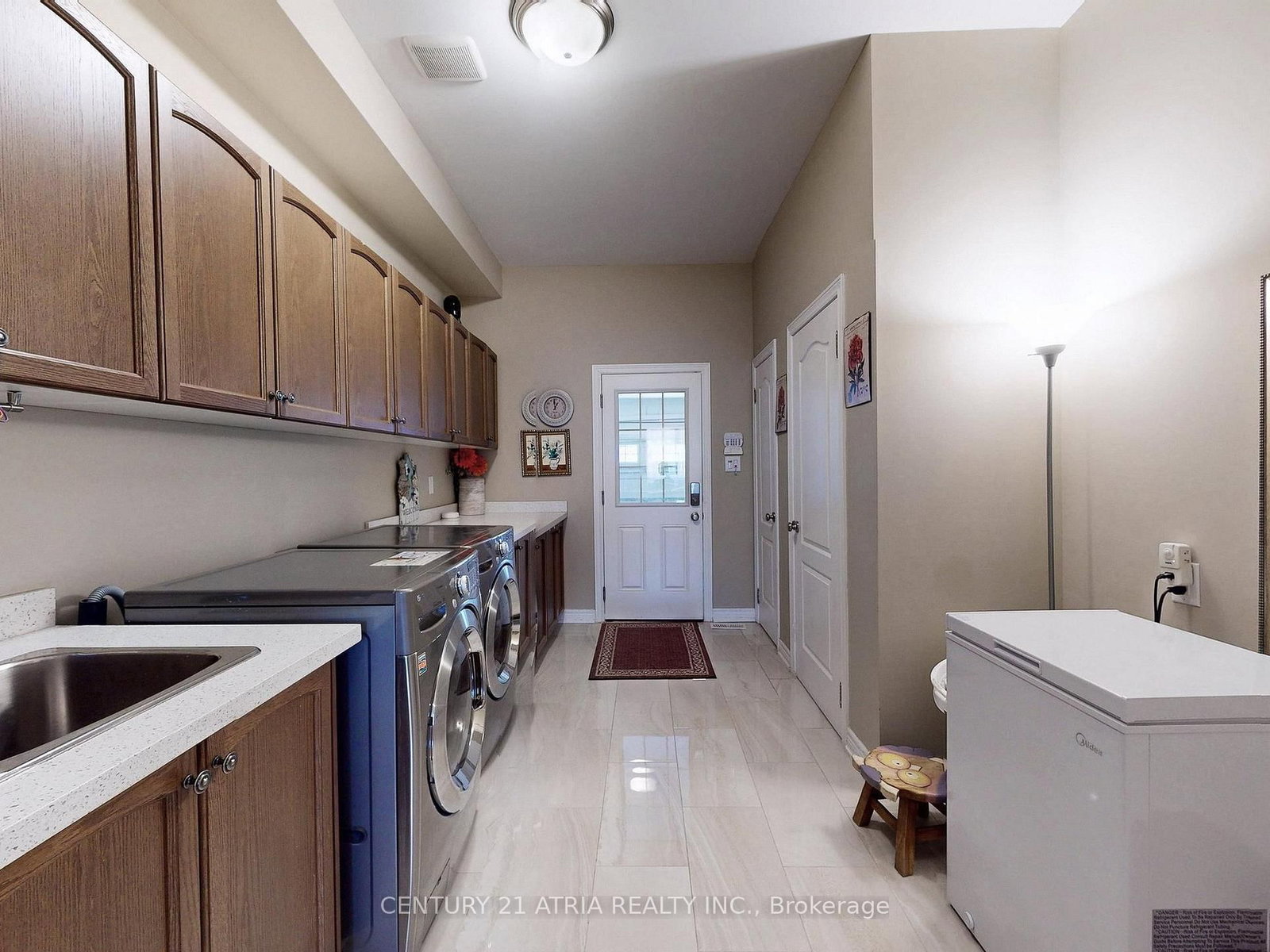 Detached House for sale at 2 Colonel George Mclaren Drive, Markham, Ontario, L6C 0L3 - Victoria Square - MLS: N12924900