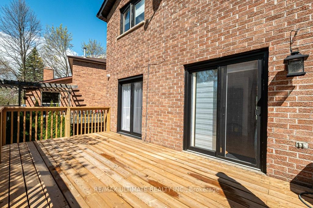 Detached House for sale at 23 Morrow Drive, New Tecumseth, Ontario, L9R 1M6 - Alliston - MLS: N12924932