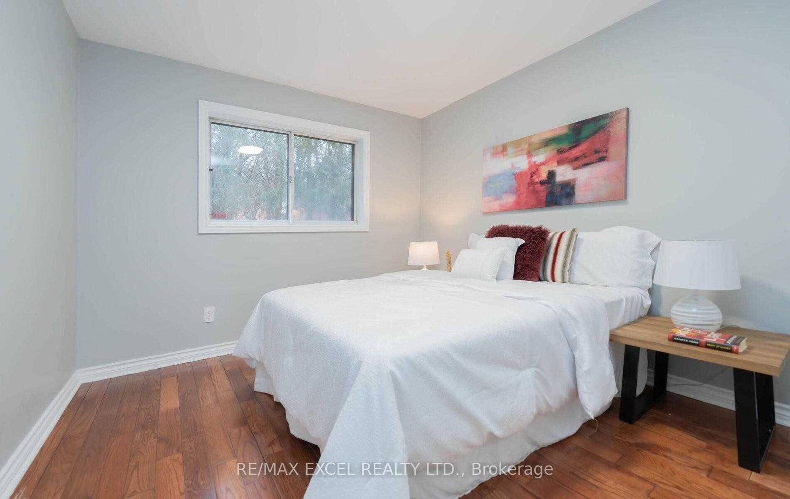 Detached House for sale at 20 Garden Avenue, Richmond Hill, Ontario, L4C 6L9 - South Richvale - MLS: N12924934