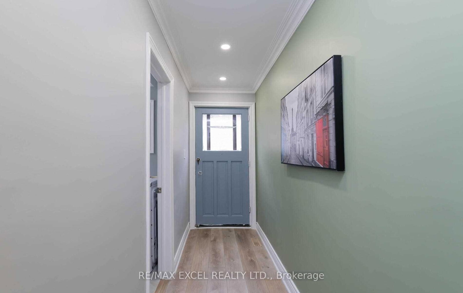 Detached House for sale at 20 Garden Avenue, Richmond Hill, Ontario, L4C 6L9 - South Richvale - MLS: N12924934