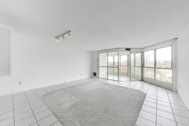 611 - 5 Weldrick Road W