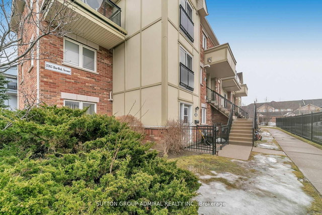 52 - 2265 Bur Oak Avenue