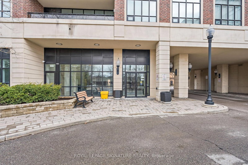 220 - 2396 Major Mackenzie Dr W, Vaughan, L6A 4Y1 | Image 2