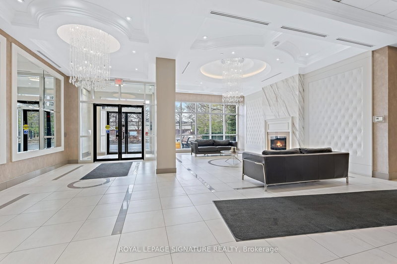 220 - 2396 Major Mackenzie Dr W, Vaughan, L6A 4Y1 | Image 3