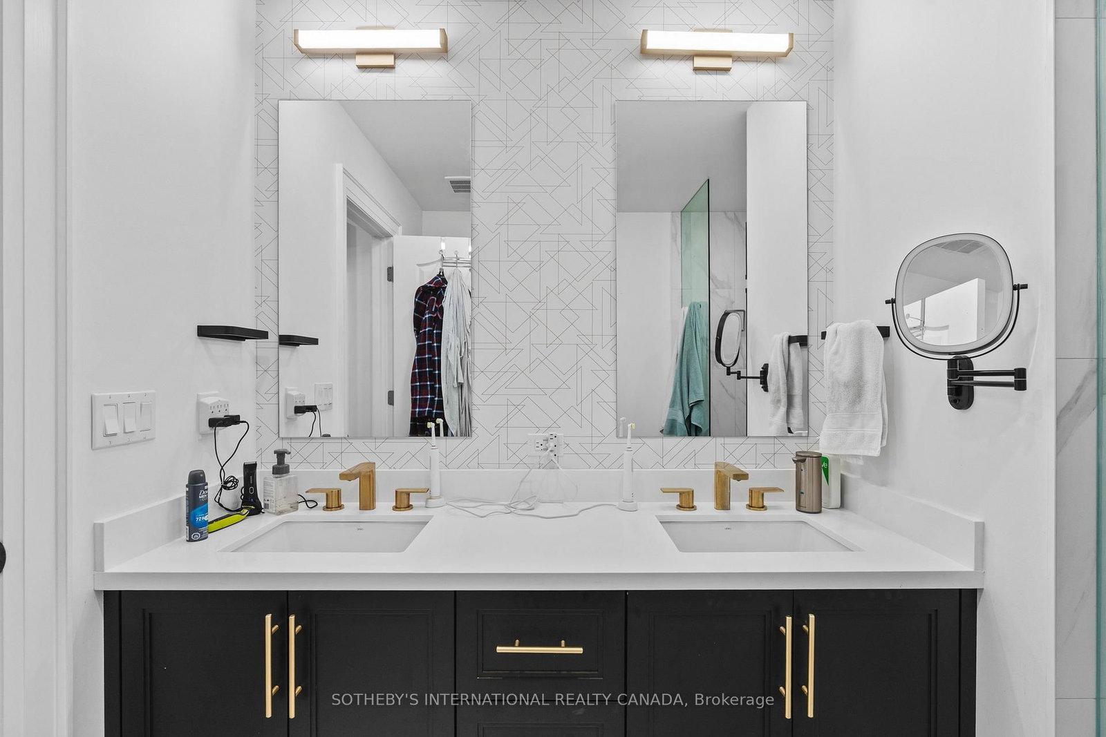 Detached House for sale at 388 Brownridge Drive, Vaughan, Ontario, L4J 5Y2 - Brownridge - MLS: N12926414