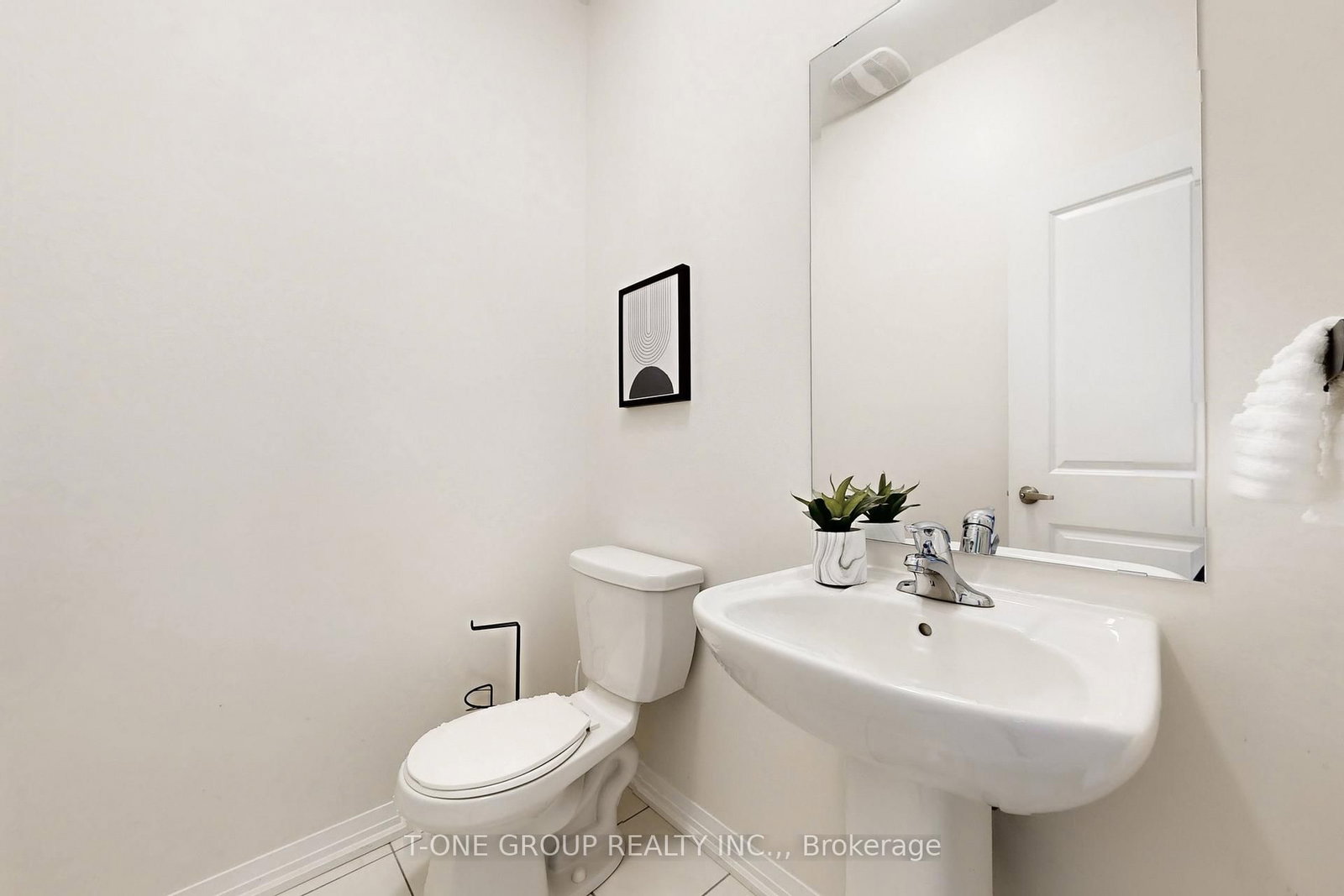 Townhouse for sale at 32 Stoeber Lane, Markham, Ontario, L6B 0S1 - Box Grove - MLS: N12926464