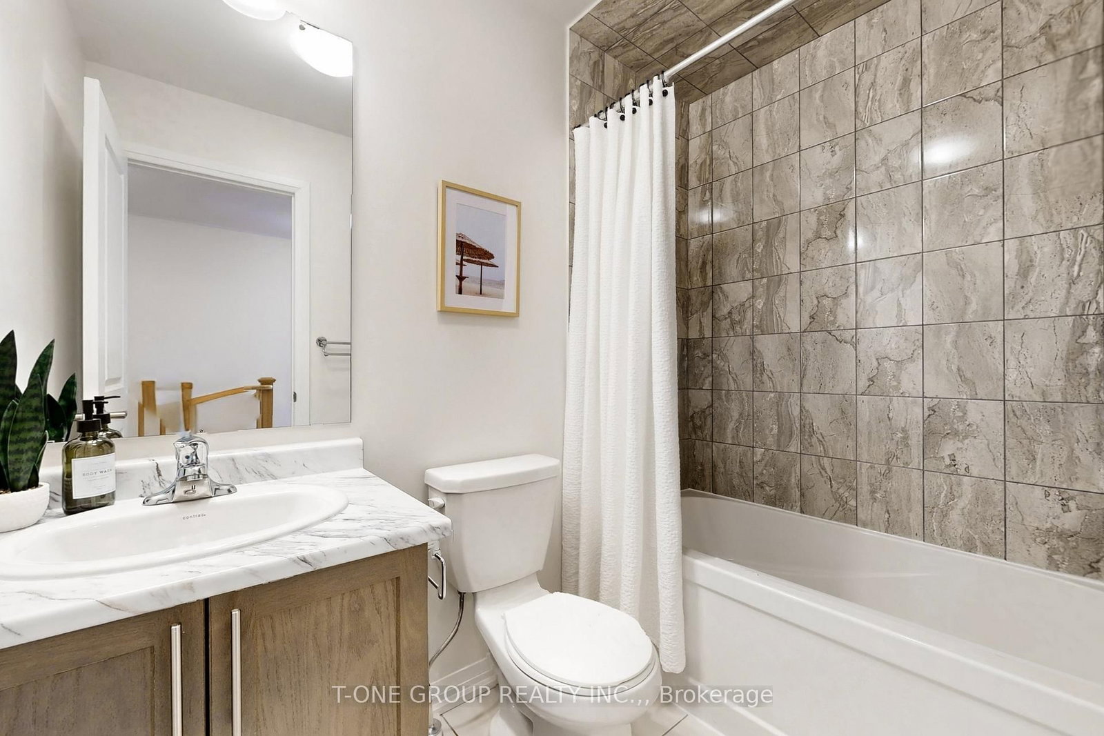 Townhouse for sale at 32 Stoeber Lane, Markham, Ontario, L6B 0S1 - Box Grove - MLS: N12926464