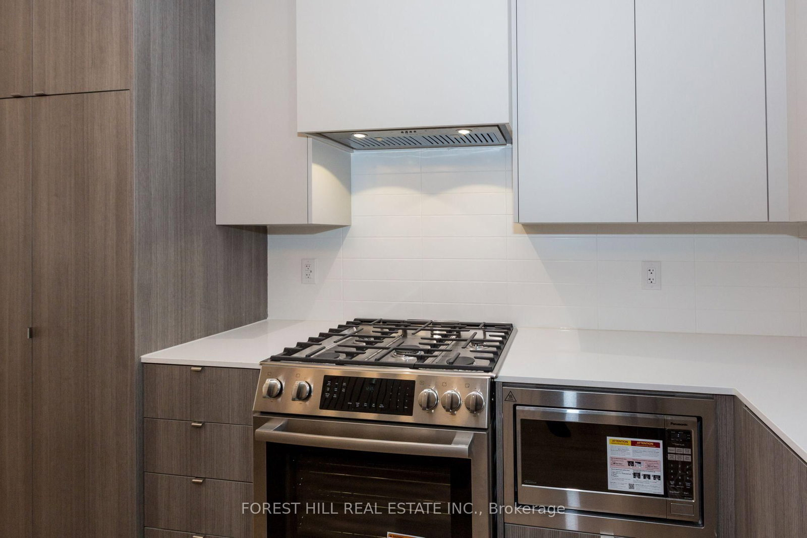 Townhouse for sale at 138 Alton Crescent, Vaughan, Ontario, L4J 0M1 - Uplands - MLS: N12926648