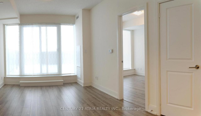 612B - 9600 Yonge Street