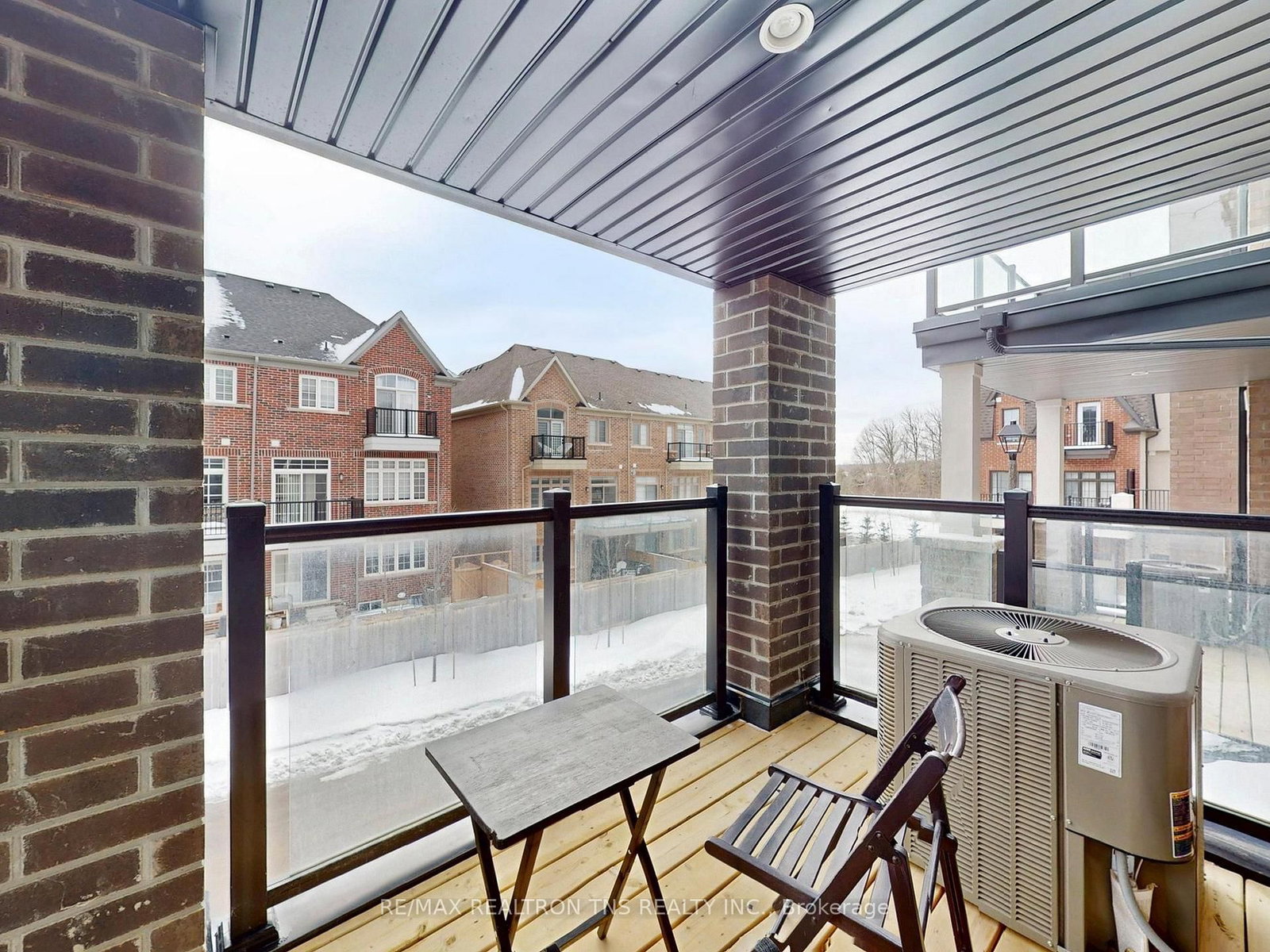 Townhouse for sale at 16 Herman Gilroy Lane, Markham, Ontario, L6C 3L7 - Angus Glen - MLS: N12927048