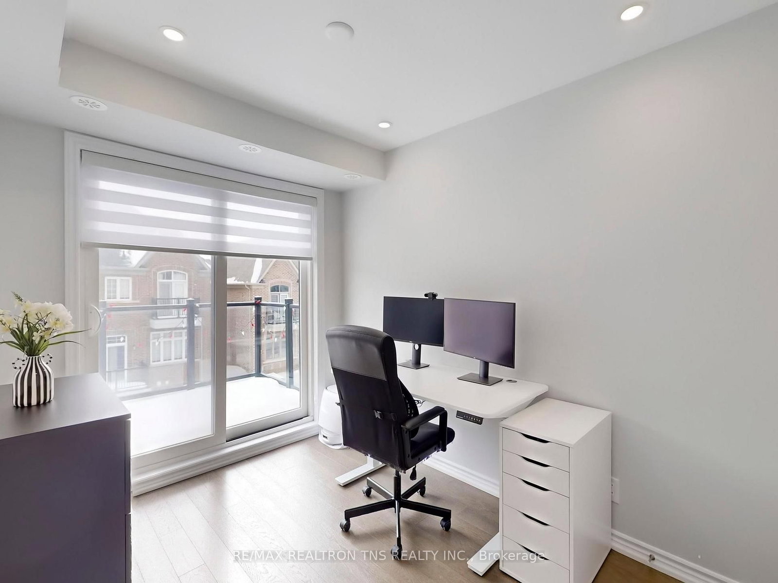 Townhouse for sale at 16 Herman Gilroy Lane, Markham, Ontario, L6C 3L7 - Angus Glen - MLS: N12927048