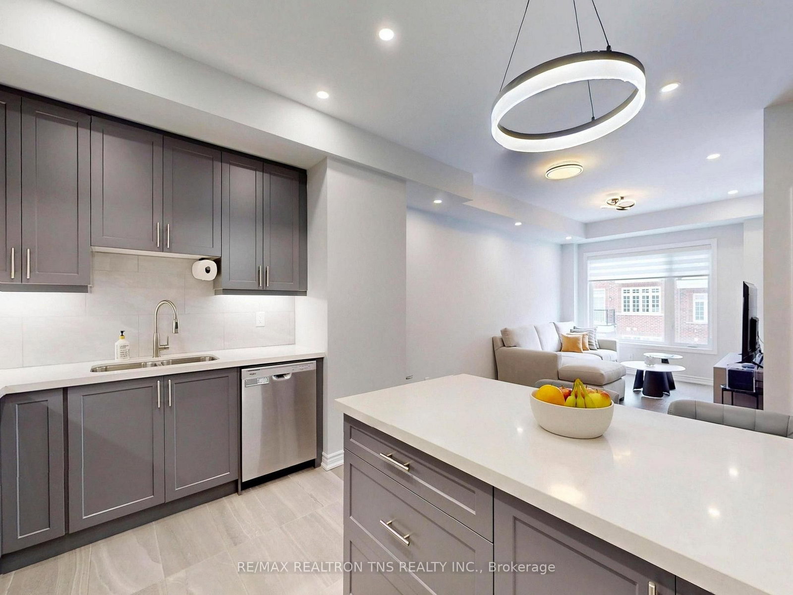 Townhouse for sale at 16 Herman Gilroy Lane, Markham, Ontario, L6C 3L7 - Angus Glen - MLS: N12927048