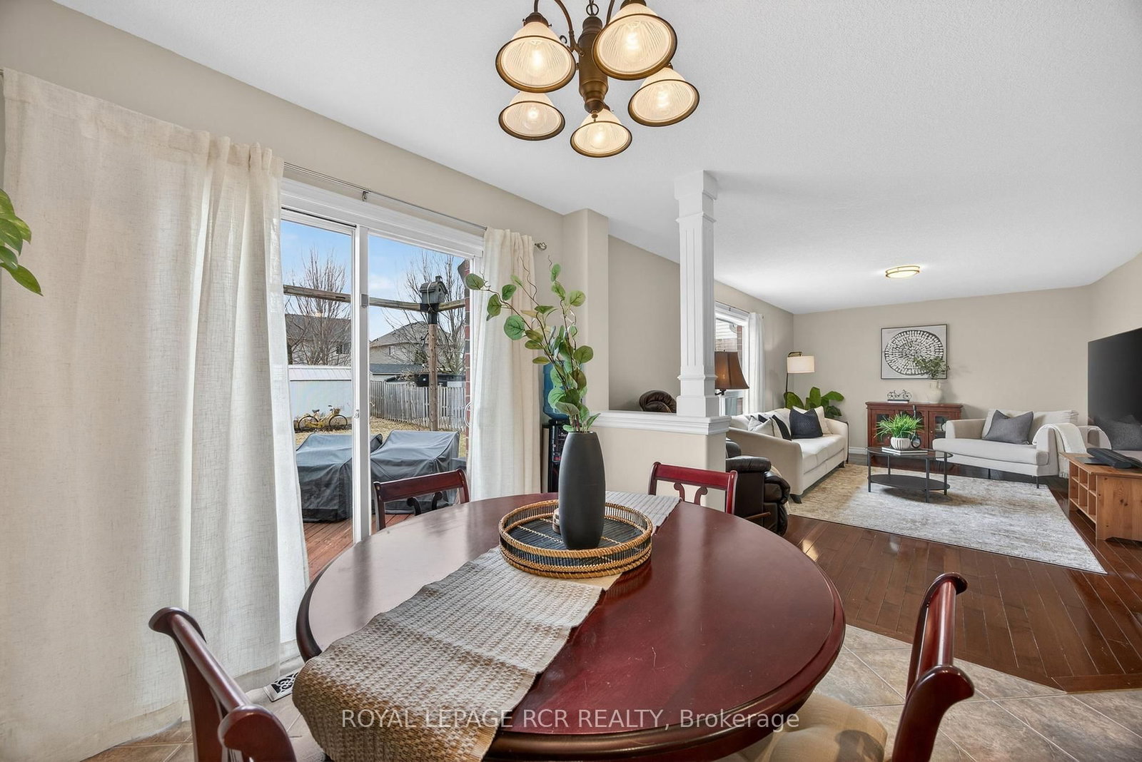 Detached House for sale at 105 Shephard Avenue, New Tecumseth, Ontario, L9R 2G4 - Alliston - MLS: N12927350