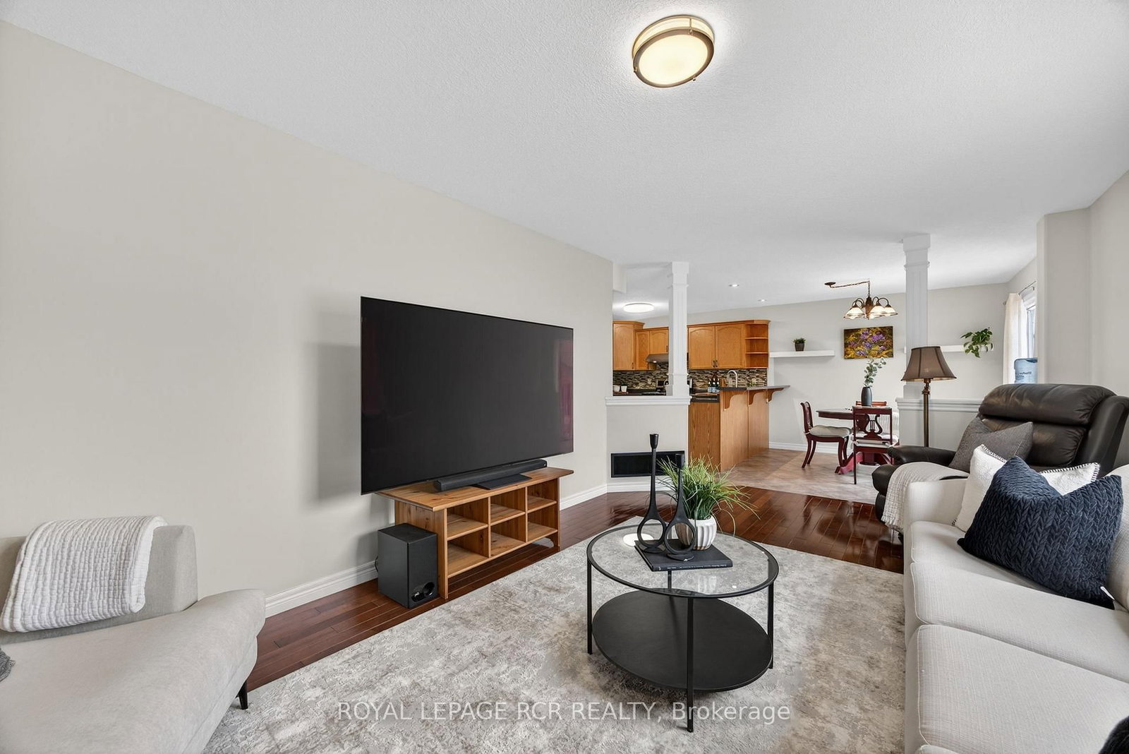 Detached House for sale at 105 Shephard Avenue, New Tecumseth, Ontario, L9R 2G4 - Alliston - MLS: N12927350