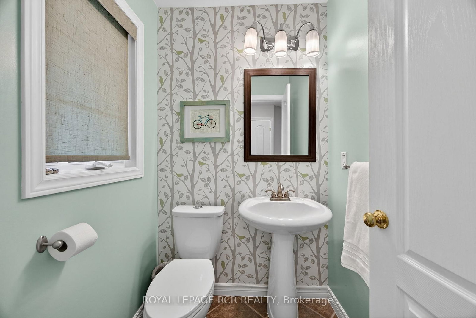 Detached House for sale at 105 Shephard Avenue, New Tecumseth, Ontario, L9R 2G4 - Alliston - MLS: N12927350