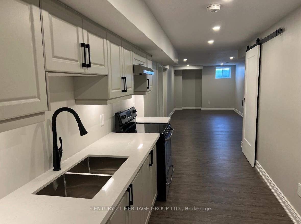 6 Morning Sparrow Drive, Unit Lower - Photo 13