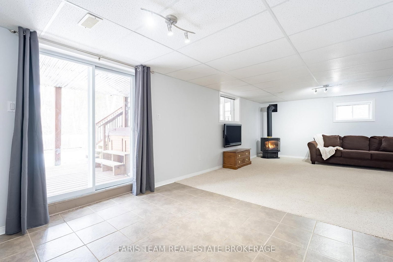 Detached House for sale at 1004 Leslie Drive, Innisfil, Ontario, L9S 2B2 - Alcona - MLS: N12927792