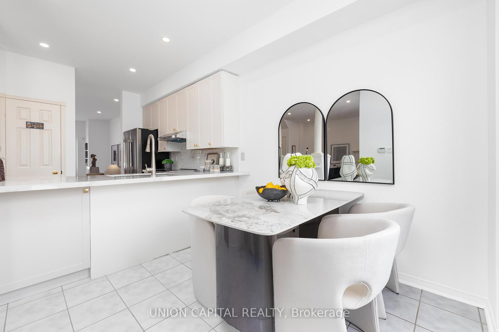 Townhouse for sale at 29 Queen's Plate Drive, Markham, Ontario, L6C 2A9 - Angus Glen - MLS: N12927968