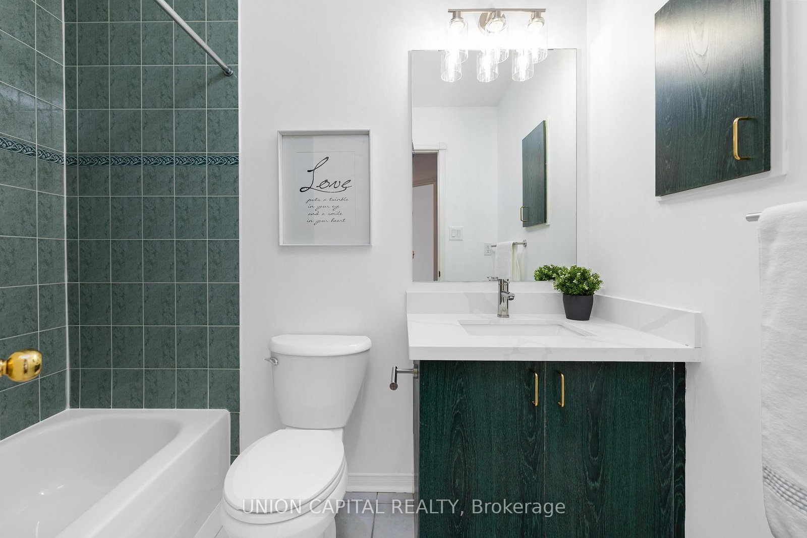 Townhouse for sale at 29 Queen's Plate Drive, Markham, Ontario, L6C 2A9 - Angus Glen - MLS: N12927968