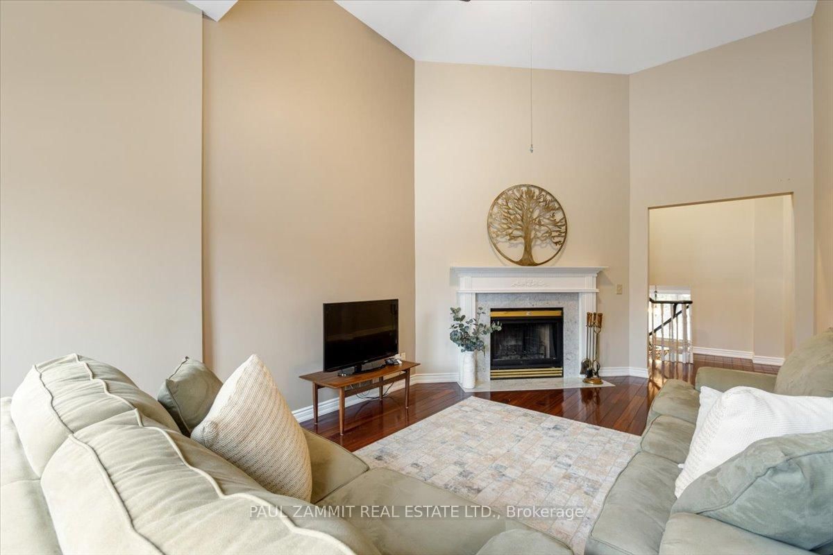 Townhouse for sale at 1 Wetherby Circle, Markham, Ontario, L3T 7R8 - German Mills - MLS: N12929038