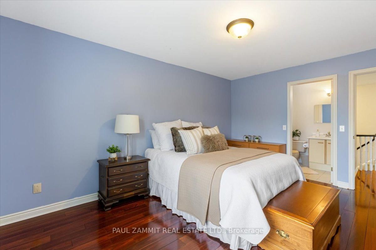 Townhouse for sale at 1 Wetherby Circle, Markham, Ontario, L3T 7R8 - German Mills - MLS: N12929038