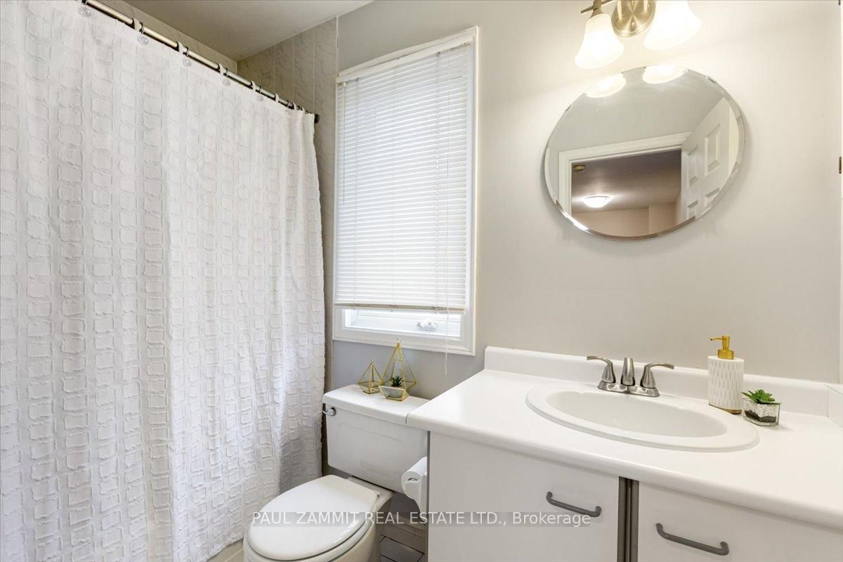 Townhouse for sale at 1 Wetherby Circle, Markham, Ontario, L3T 7R8 - German Mills - MLS: N12929038