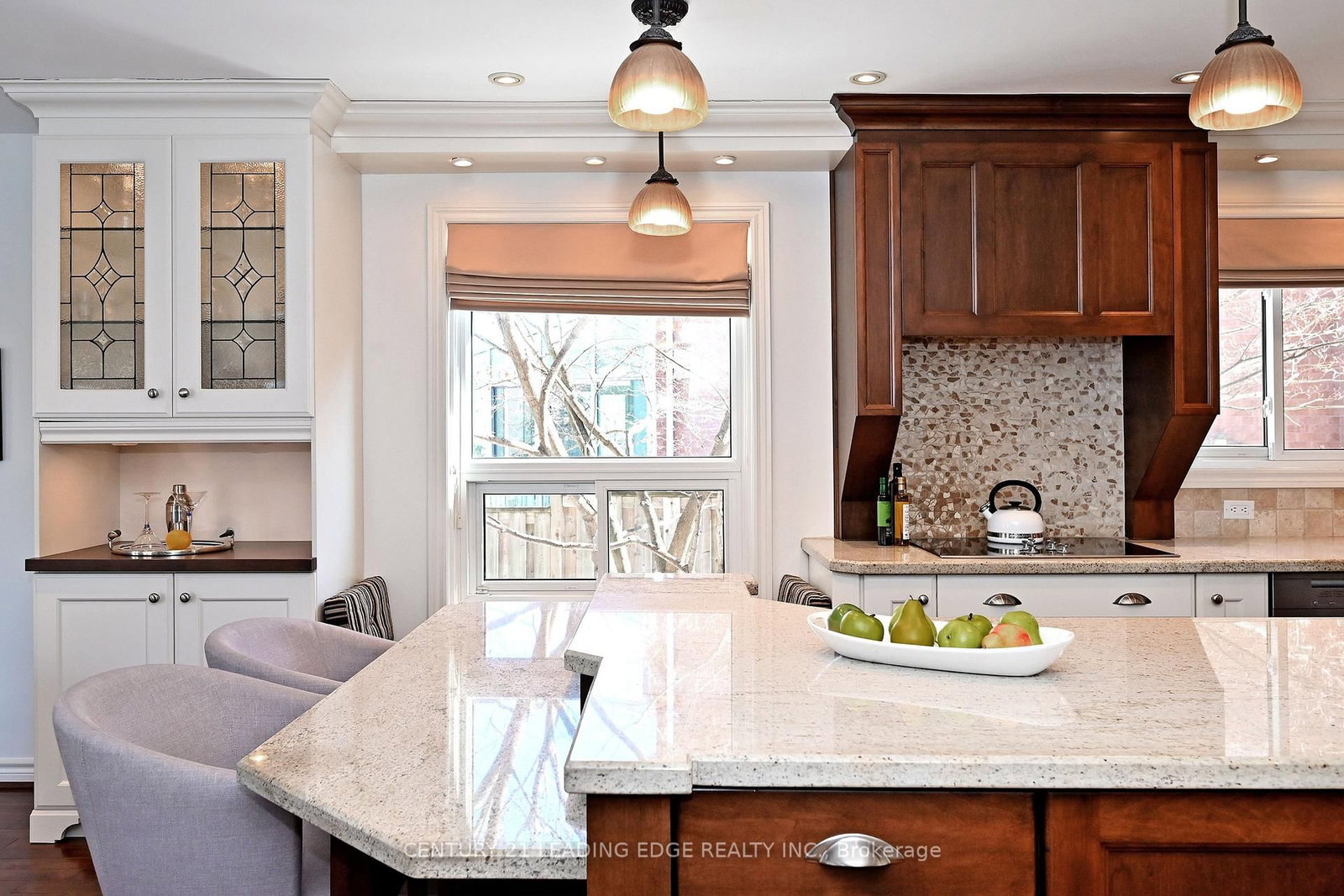 Detached House for sale at 34 Pandora Court, Richmond Hill, Ontario, L4S 1J4 - Devonsleigh - MLS: N12929488