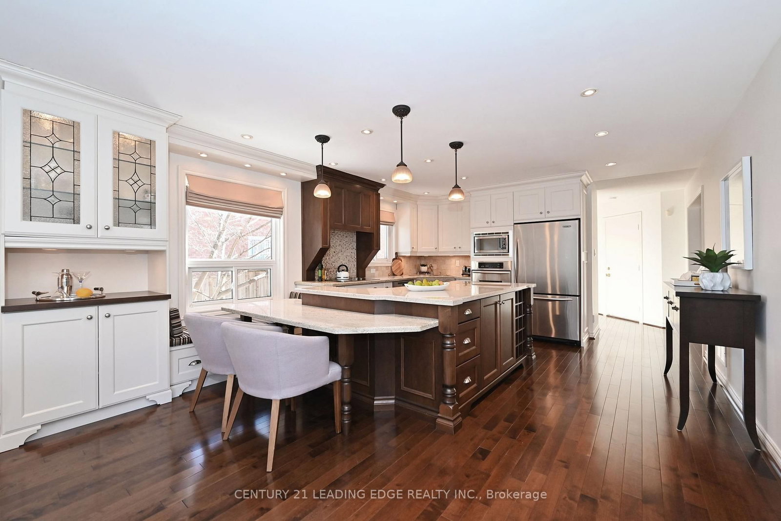 Detached House for sale at 34 Pandora Court, Richmond Hill, Ontario, L4S 1J4 - Devonsleigh - MLS: N12929488