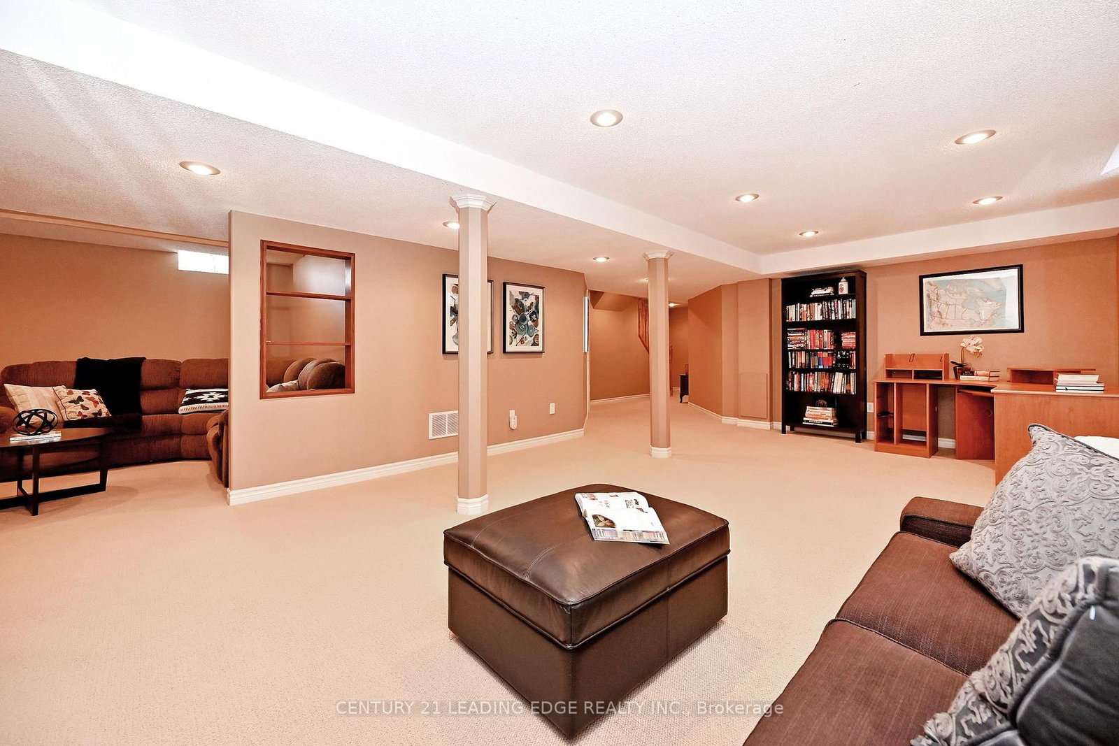 Detached House for sale at 34 Pandora Court, Richmond Hill, Ontario, L4S 1J4 - Devonsleigh - MLS: N12929488